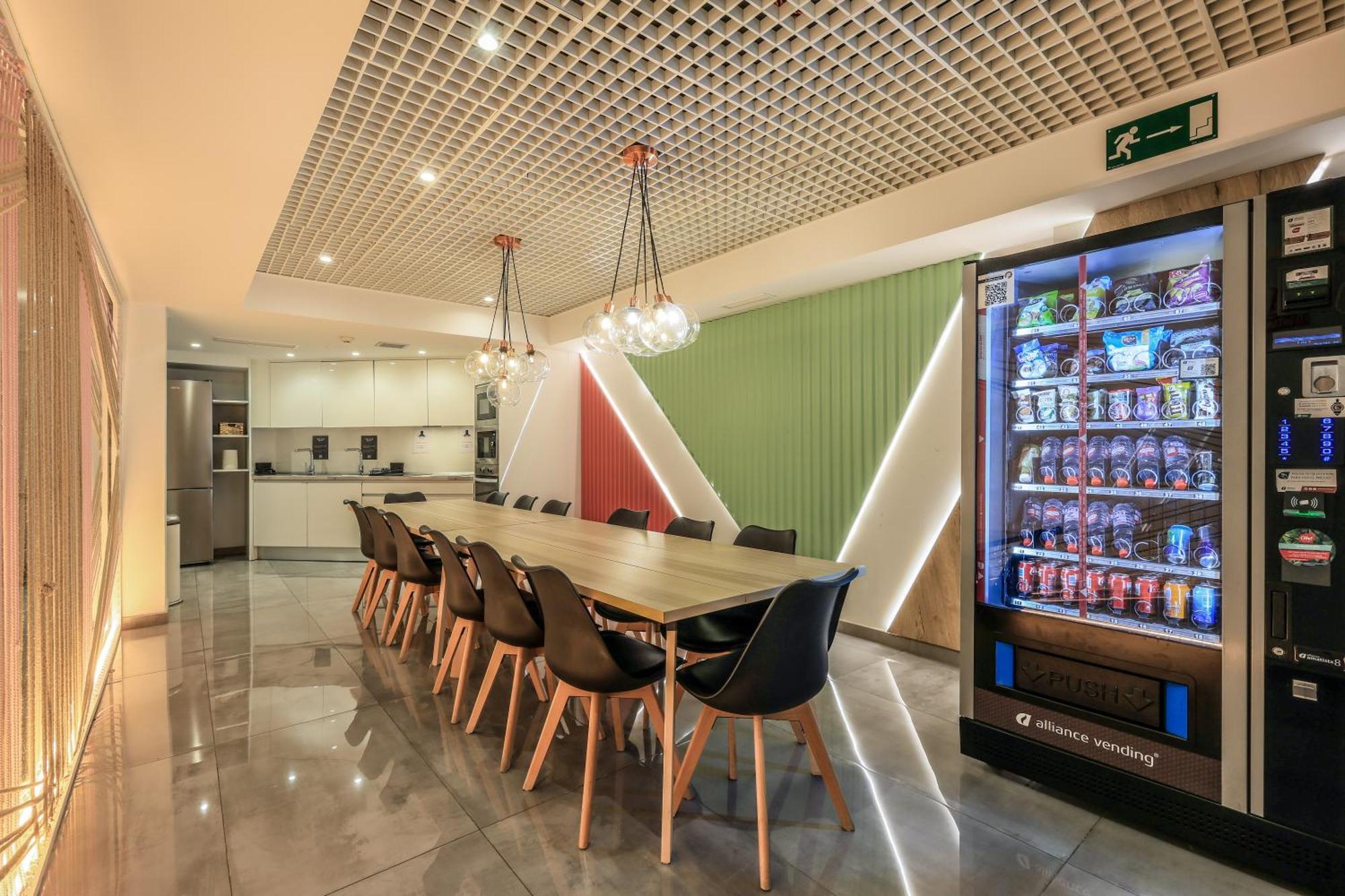 Amazinn Places Blasco De Garay 113 Madrid Extérieur photo
